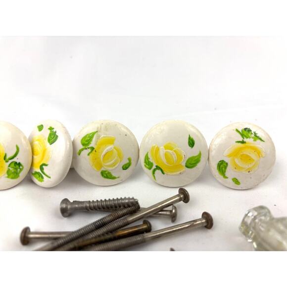 Vintage Lot of 20 Ceramic Glass Cabinet Pull Knobs Yellow Floral Clear Faceted - Picture 10 of 16